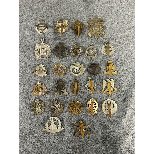 236 - Two OR's HPCs of the Bedfordshire and Royal Sussex Regiments (several loops missing); also approx. 5... 