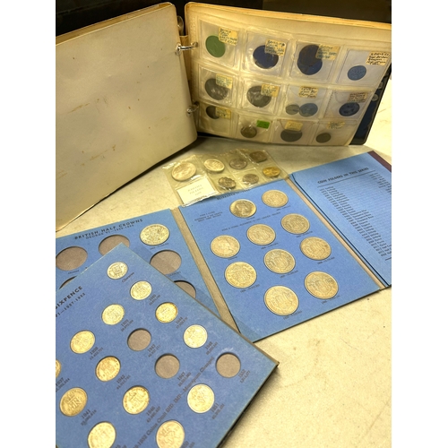 23 - Approx. 22.2kgs of mostly British coinage comprising Victorian and mostly later farthings; sixpences... 