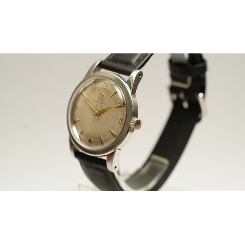 39 - Omega Seamaster Automatic in steel. 34mm. Reference 2577-8. Silvered two tone dial with some degrada... 
