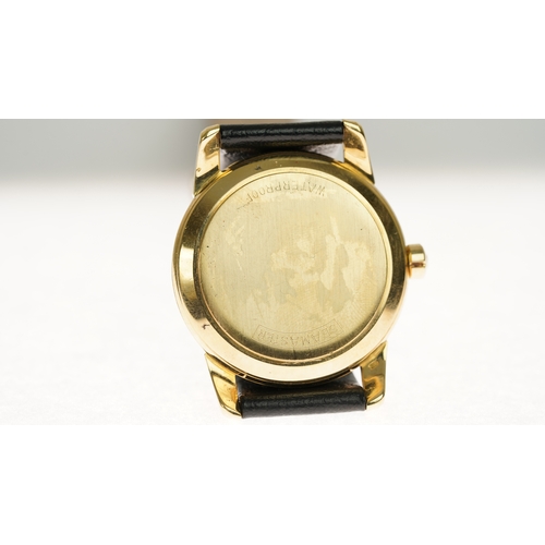 52 - Omega Seamaster Automatic Chronometer in 18kt gold. 34mm. White dial with cross hair, gilt indices. ... 