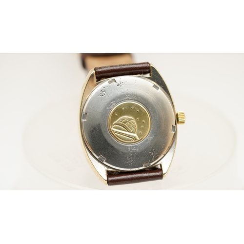 40 - Omega Constellation with black dial marked Seamaster. Reference 168.017. 34mm Gold capped case. Cali... 