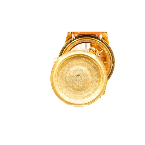 14 - Lemania Troy wristwatch in 18kt gold. 33mm. Gold coloured dial with applied gilt indices and Arabic ... 