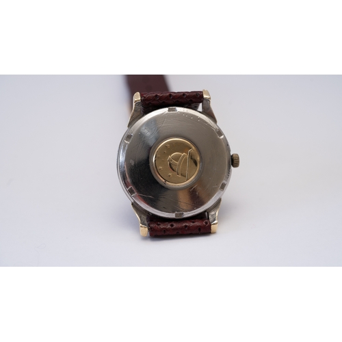 44 - Omega Constellation, gold capped. 34mm. Reference 166.005. Pie-pan dial with gold baton markers, fea... 