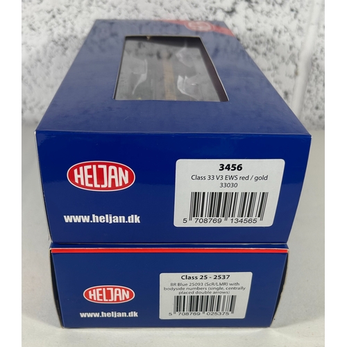 140 - 2 Heljan OO Locomotives. A EWS Class 33 Bo-Bo diesel electric 33030 (3456). Plus a BR Class 25 Bo-Bo... 
