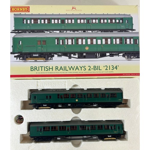 2 Hornby OO Train Packs. A British Railways 2-BIL 2134 (R.3162 ...