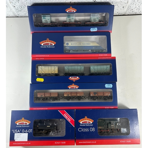 153 - Bachmann Branch-Line OO Railway. 2 Locomotives - a USA Class 0-6-0 Tank 30069 (MR-103) in BR black w... 