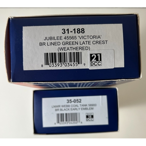 163 - 2 Bachmann Branch-Line OO Steam Locomotives. A BR Jubilee Class 4-6-0 tender locomotive 'Southern Rh... 