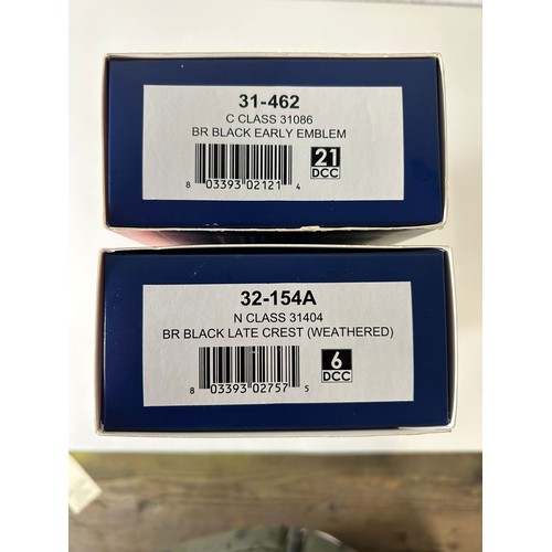 165 - 2 Bachmann Branch-Line OO Steam Tender Locomotives. A BR N Class 2-6-0 31404 (32-154A). 6DCC. In BR ... 