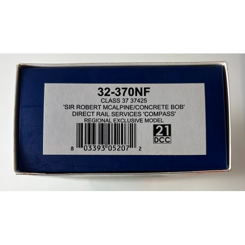 169 - Bachmann Branch-Line OO Diesel-Electric Locomotive. Class 37 37425 'Sir Robert McAlpine/Concrete Bob... 