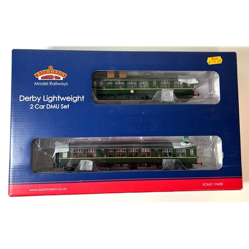 174 - Bachmann Branch-Line OO Class 205 2-Car DMU Set. (31-516A). Derby Lightweight Two car DMU with 'Spee... 