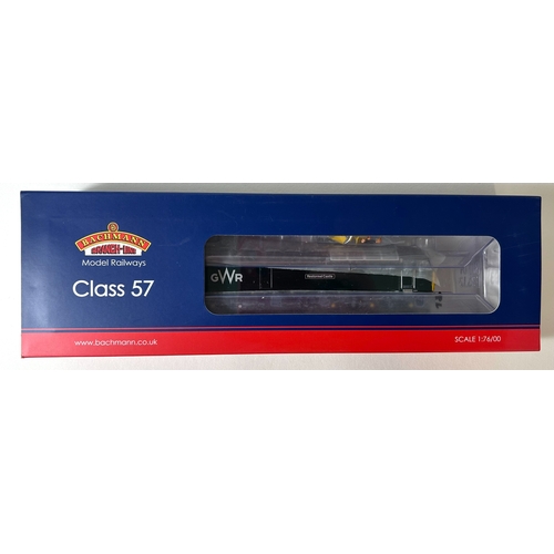 177 - Bachmann Branch-Line OO Diesel-Electric Locomotive. Class 57 57602 'Restormel Castle' (32-756A) in G... 