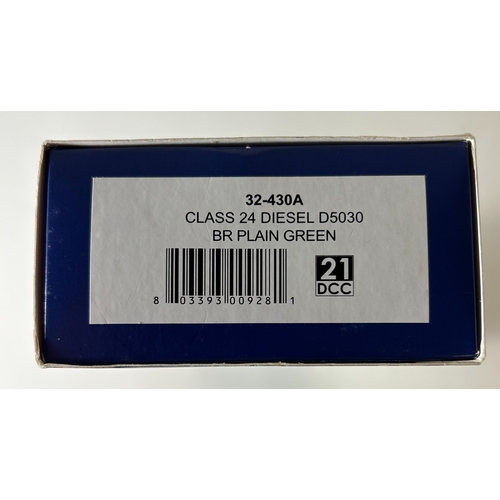 192 - Bachmann Branch-Line OO Diesel-Electric Locomotive. Class 24 D5030 (32-430A). With 21DCC. In BR plai... 