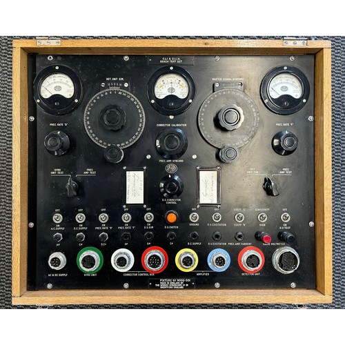 377 - Sperry gyroscope Company bench test set.used for servicing aircraft Instruments.