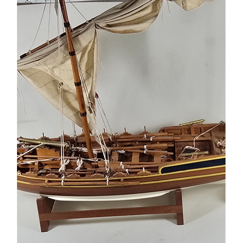 364 - A good museum quality model of an 18th. Century Royal Navy coastal gun sloop, 26