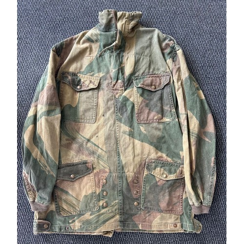 518 - British airborne Denison smock size NO8, maker S.LDM.feathers Ltd. In the style of the printed first... 