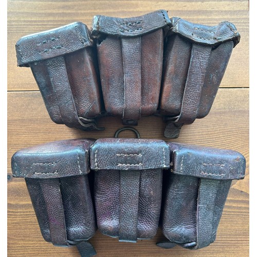 542 - A nice pair of German WW2 ammunition pouches, not matching but both dated 1915. Makers are Hesselber... 