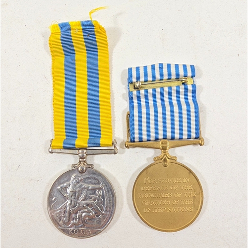 525 - Korea pair to T/22615905 Dvr. F Jackson R.A.S.C. in box of issue Good VF