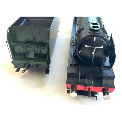 36 - A modern 2-rail electric Class A3 LNER 4-6-2 Tender Locomotive Flying Scotsman. Made by Sancheng, fi... 