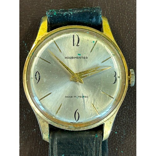 322 - Five vintage gentleman's mechanical watches to include Sloany, Hourmaster and Reliant, untested.