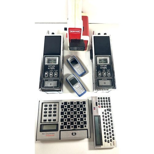 9 - A mixed lot including GAMING. playstation contollers, cables, 2 CTVR 6 cahnnel walkie talkies, METTO... 