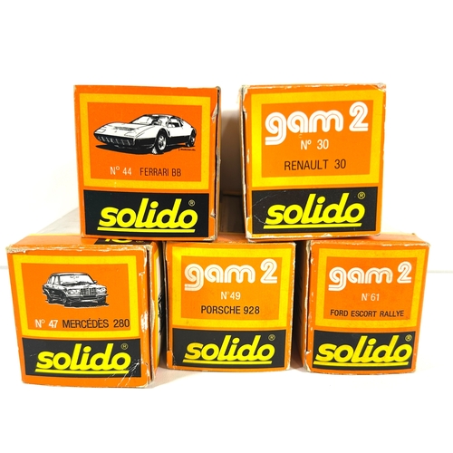 59 - 5 1970's Solido Cars. Renault 30 (30) in metallic blue. Mercedes-Benz 280 (47) in dark metallic gree... 