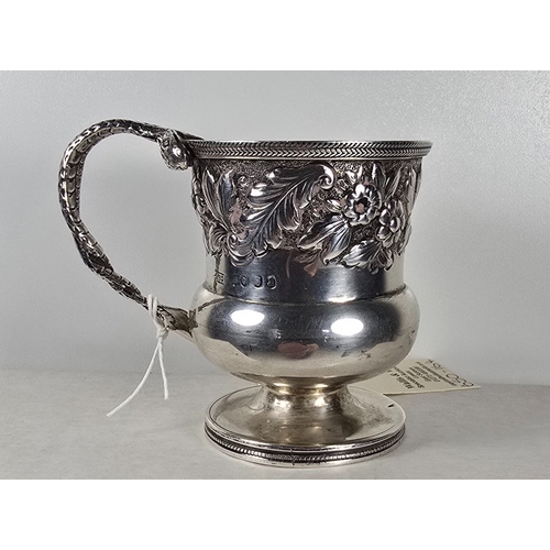 353 - A George IV silver Christening Mug, height 3
