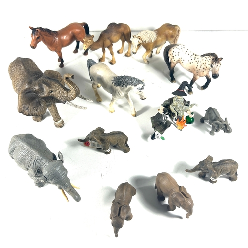 1 - SCHLEICH. A collection of heavy duty rubber & plastic animals, comprises mainy of  Elephants in ... 