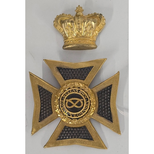 50 - An Officer's good bell-top Shako Plate of the Queens Own Royal Staffordshire Yeomanry, of gilt with ... 