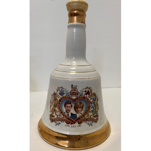 72 - Three Commemorative Bells Whisky Decanters (3)
Charles and Diana's Wedding
The Birth of Prince Willi... 