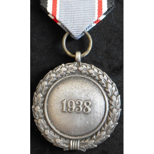 25 - Luftschütze Medal. Mounted as worn.