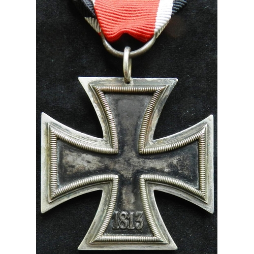 5 - WW II Iron Cross 2nd class. Un-stamped ring.