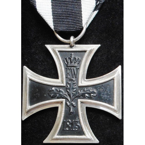 70 - WW I Iron Cross 2nd class. Suspension ring stamped ER.