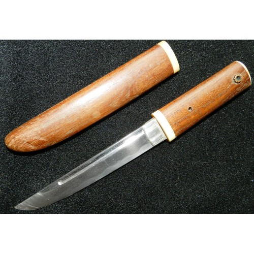 201 - Japanese kaiken lady’s dagger. 4½ inch blade with good temper line. Plain wooden sheath & grip. 8 in... 