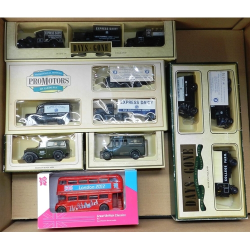 99 - Box of 19 various buses etc. Boxed.