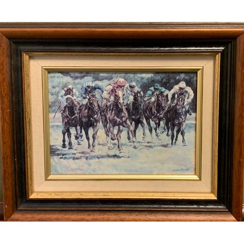 145 - Horse Racing Interest - A Collection of Horse Racing Statues, Prints & Pictures (9)