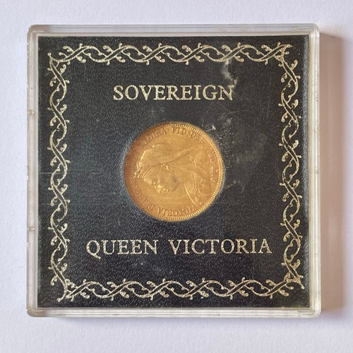 120 - 1897 Sovereign in Perspex case  (signed BP for the designer Benedetto Pistrucci)