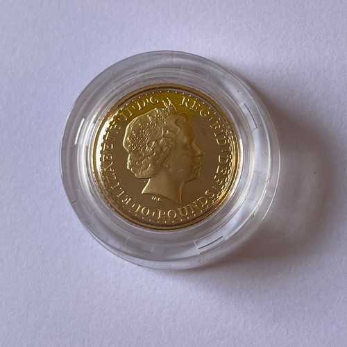 124 - Proof 1/10th Britannia with certificate of authenticity No 0312 
1/10th of an oz (2001)
double cased