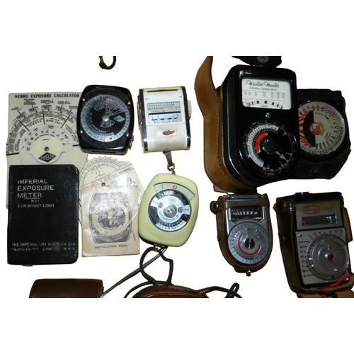 251 - 7 various light meters inc. Gossen Sixtry, Agfa Lucimeter S, Nebro with ancllaries, Weston Master Mo... 