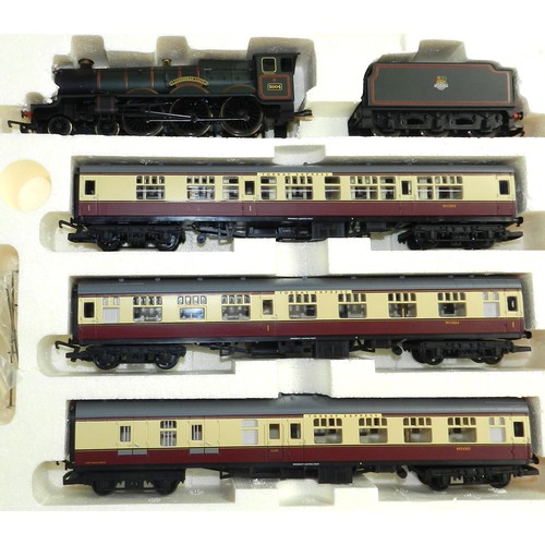 42 - Hornby 00 gauge. R.2090 Limited Edition set 334/2000 'Torbay Express'. Boxed