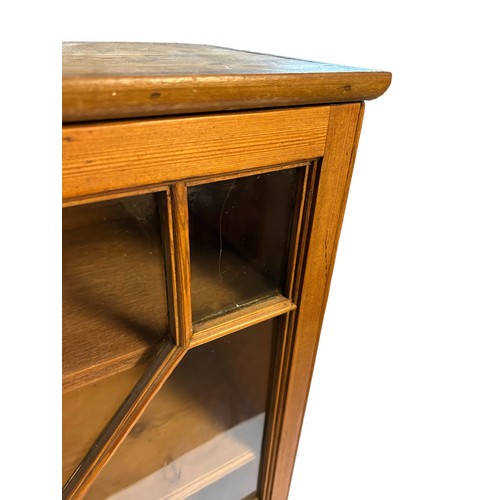 363 - Double Fronted Pine Glaze Book / Display Case c.65cm x 103cm