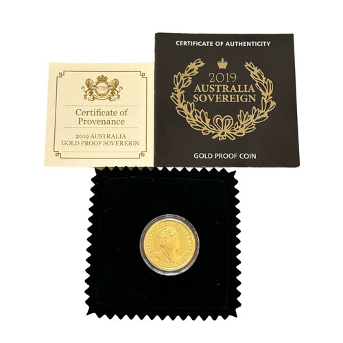 171 - 2019 Australia Gold Proof Sovereign made by the Perth Mint.
As Australian legal tender, the coin has... 