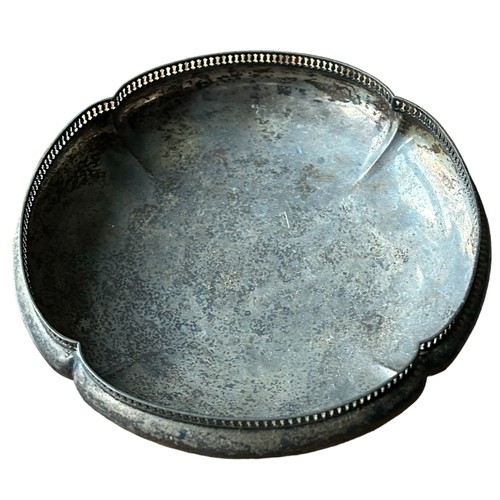 159 - Hallmarked Silver Dish by Cooper Brothers & Sons Ltd, Sheffield, 1922 - 381.9g 19cm x 9.5cm