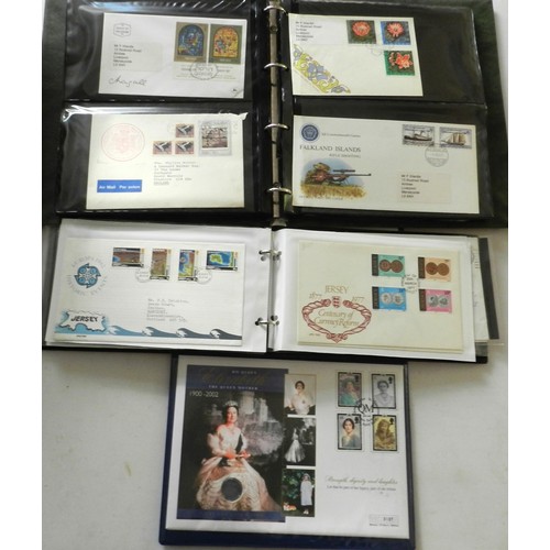 213 - 2 x Royal Mail Special Stamps albums, No 21 & 1984. A quantity of mainly foreign FDCs. Also a quanti... 