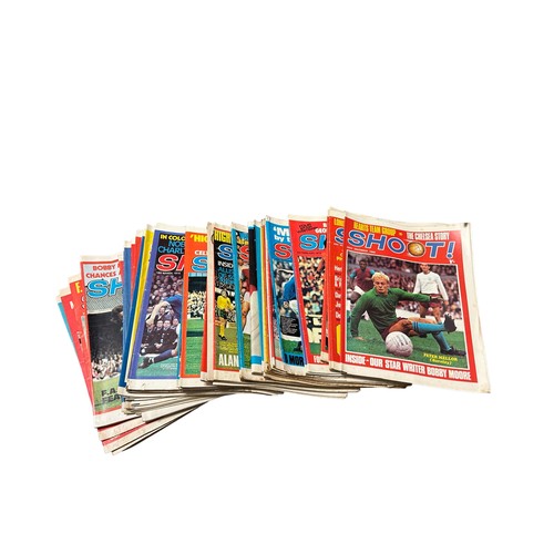 220B - A Collection of 1960's Football Programmes & a Collection of Football Magazines inc Goal, Soccer Sta... 