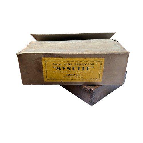 98 - Mynette The Photographic Trade Soho Limited London 9.5mm with selection of pathescopes British made ... 