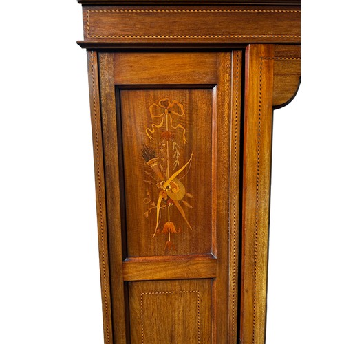 142 - Edwardian Inlaid Wardrobe (to match lot 141)
120x50x208cm