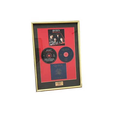 45 - Queen: Greatest Hits limited edition presentation CD plaque from Pic-A-Disc. Include certificate of ... 