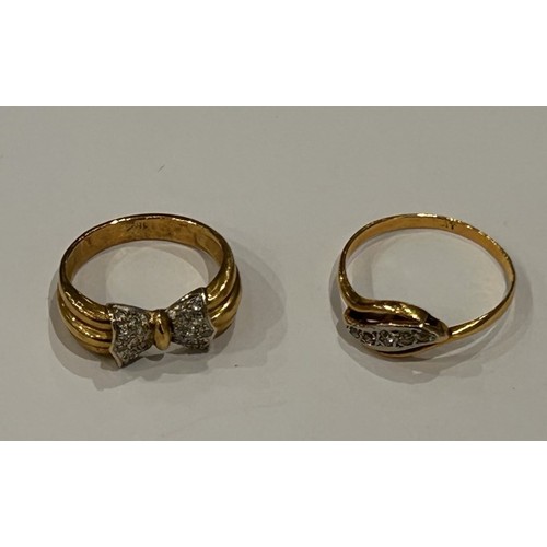 212 - Two 18ct Gold Set Diamond Chip Rings (2) 7.0g (4.6g & 2.4g) gross, approx size Q & L