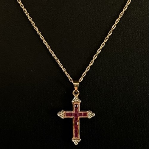 117 - 9ct Gold Chain with 9ct gold Pink Stone Set crucifix, 3.4g gross approx 46cm