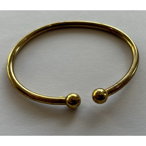 35 - Two 9ct Gold Bangles (2) 11.9g